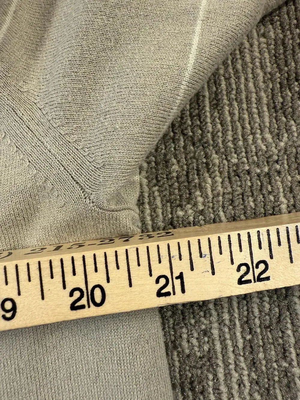 Banana Republic Sweater Mens Large Gray V Neck Silk Cotton Cashmere Striped
